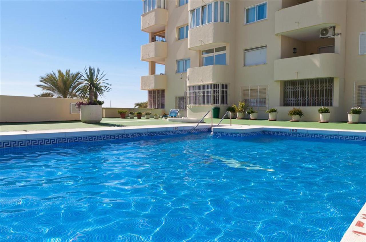 Mika * Estepona