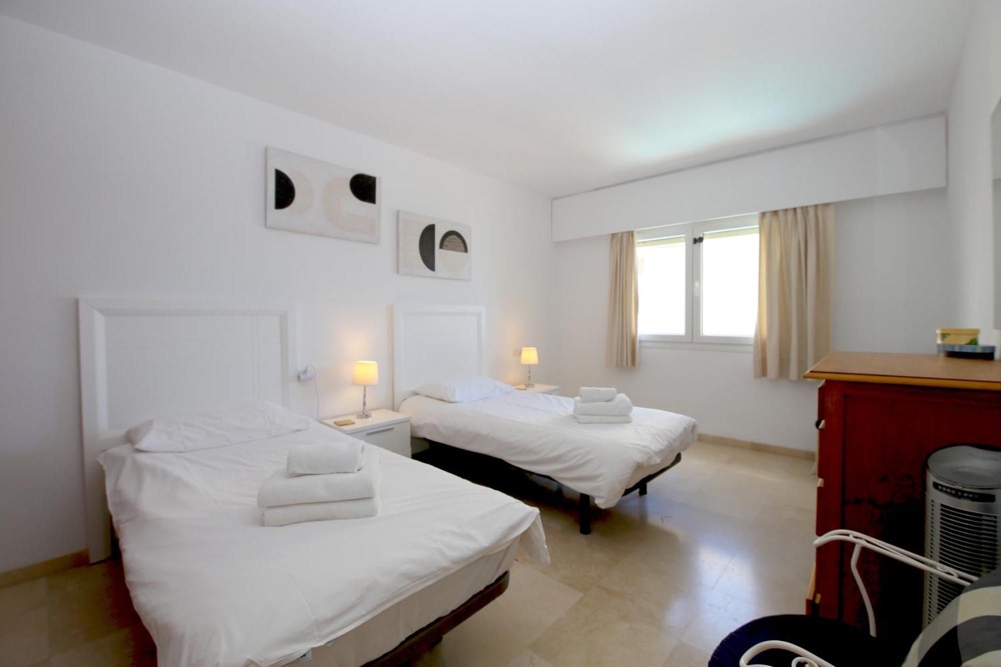 Mika Apartment